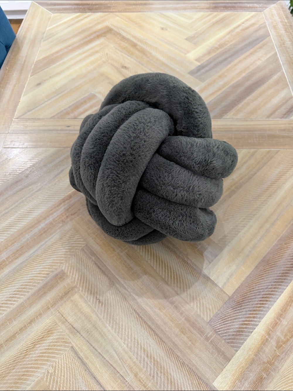 Lola Plush Knot Accent Pillow - Dark Gray
